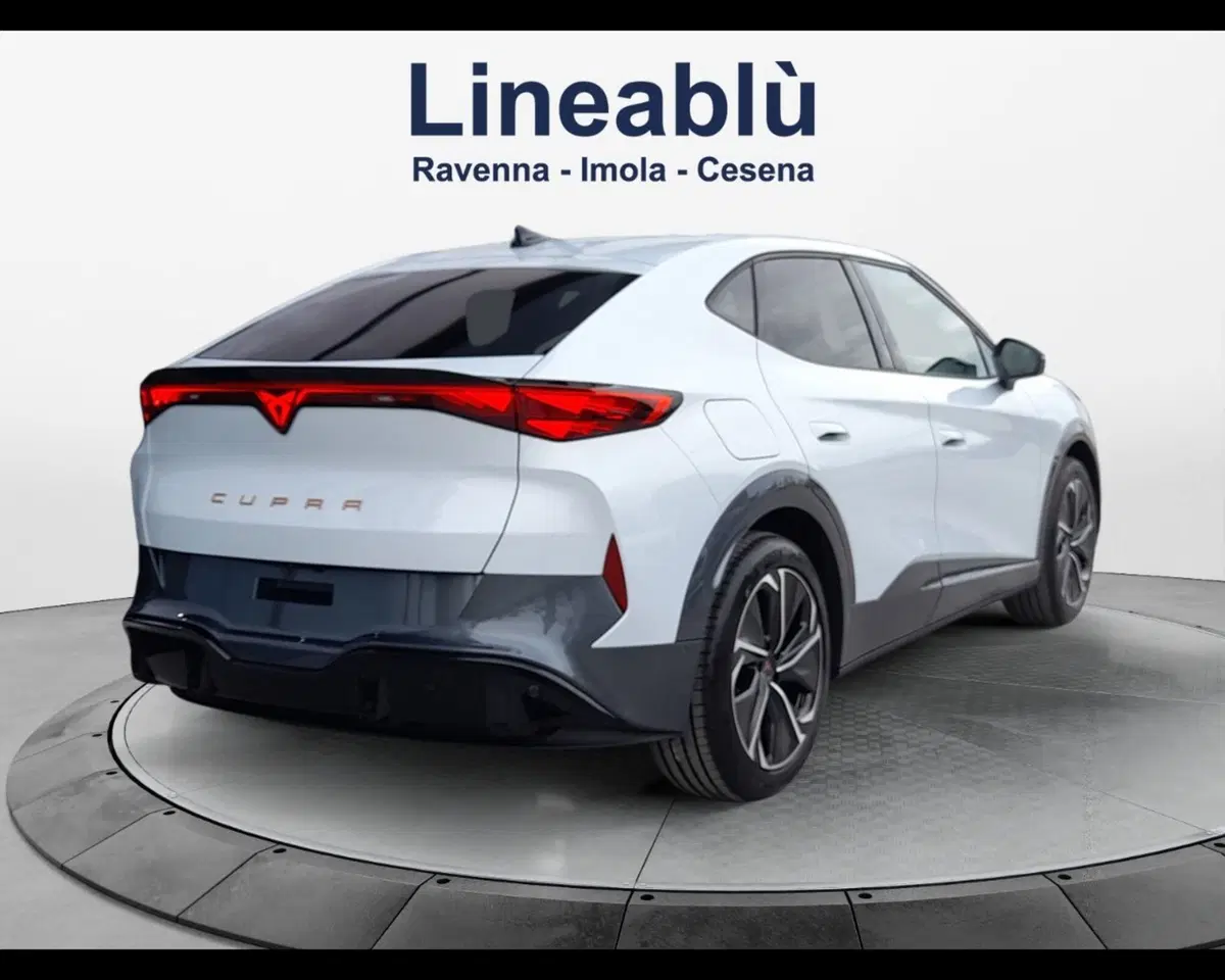 Cupra Tavascan nuova a Ravenna (5)
