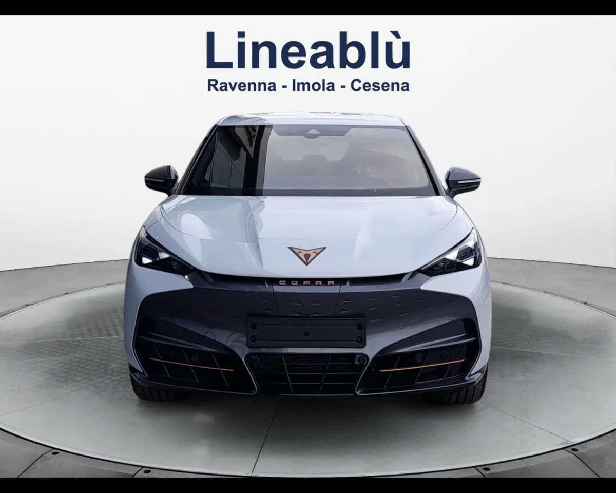 Cupra Tavascan nuova a Ravenna (8)