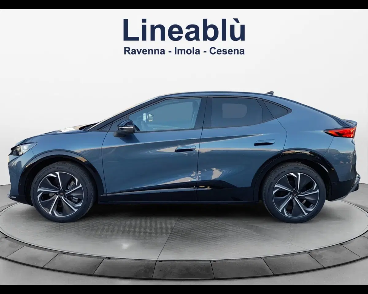 Cupra Tavascan nuova a Ravenna (2)