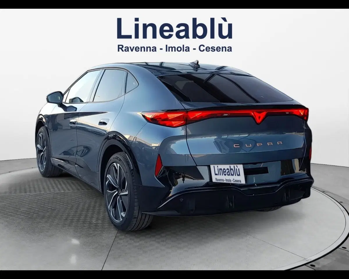 Cupra Tavascan nuova a Ravenna (3)