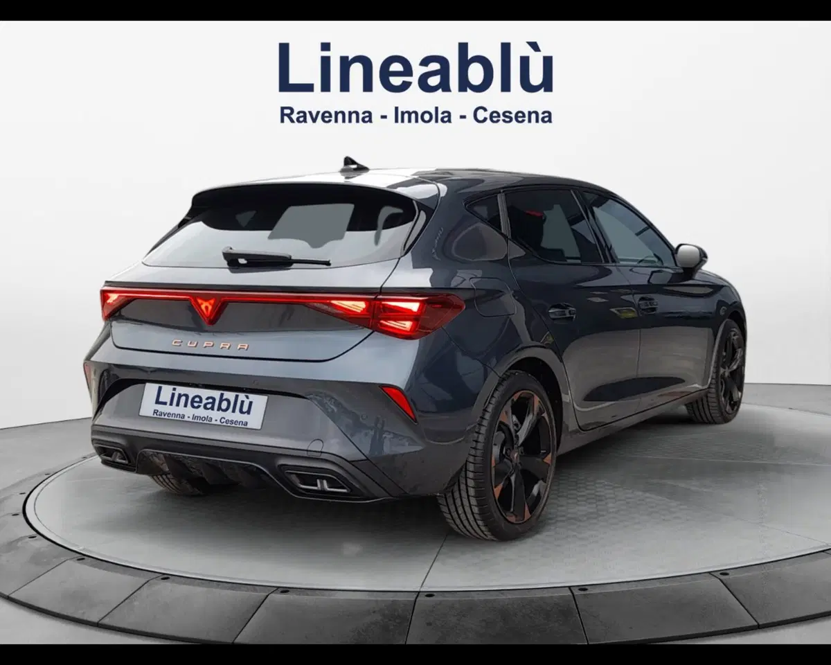 Cupra Leon nuova a Ravenna (5)
