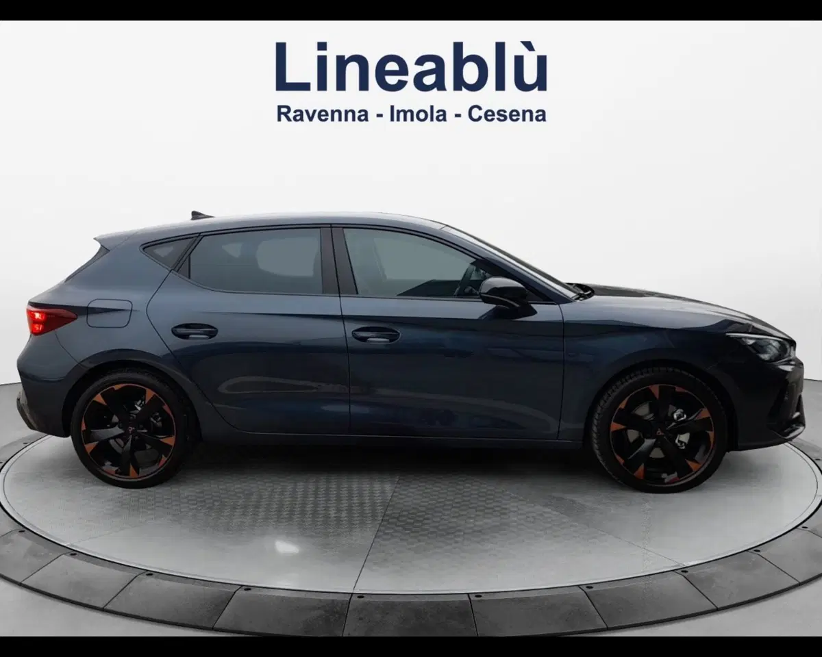 Cupra Leon nuova a Ravenna (6)
