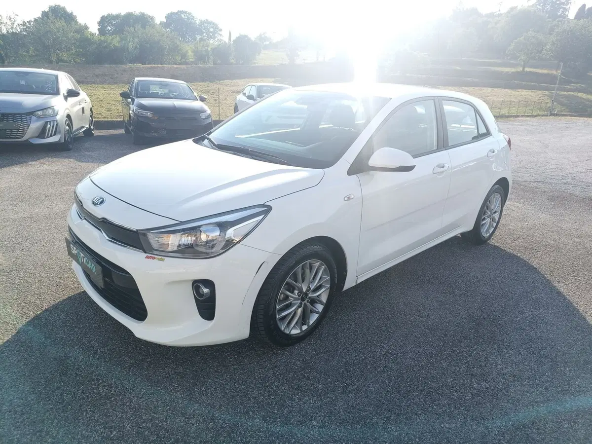 Kia Rio usata a Pistoia