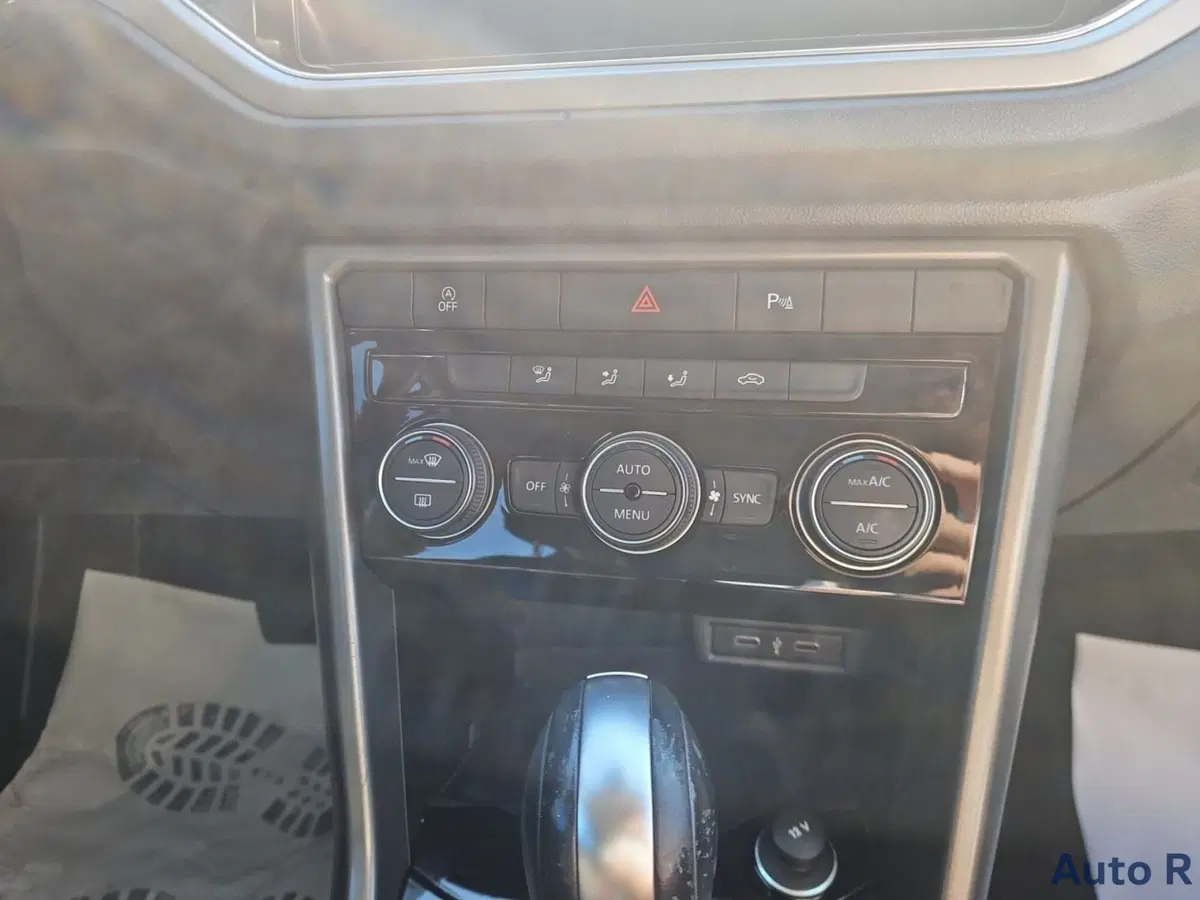 Volkswagen T-Roc usata a Potenza (11)