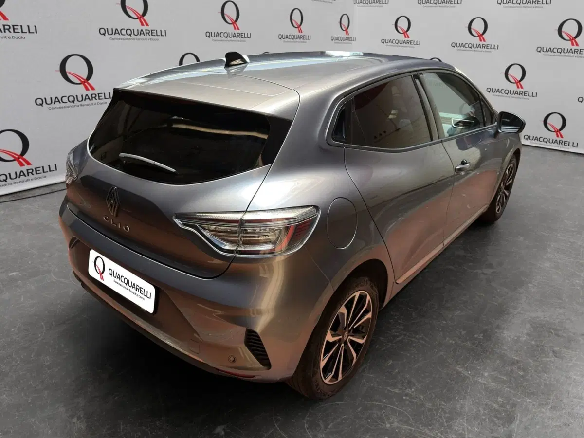 Renault Clio usata a Milano (5)