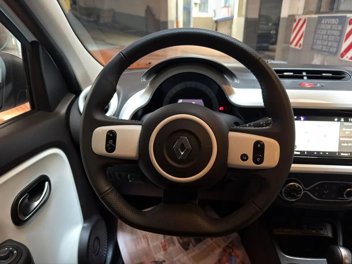 Renault Twingo usata a Milano (20)
