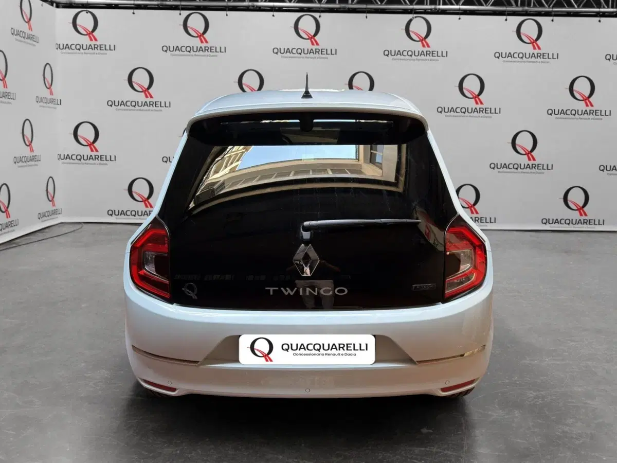 Renault Twingo usata a Milano (6)