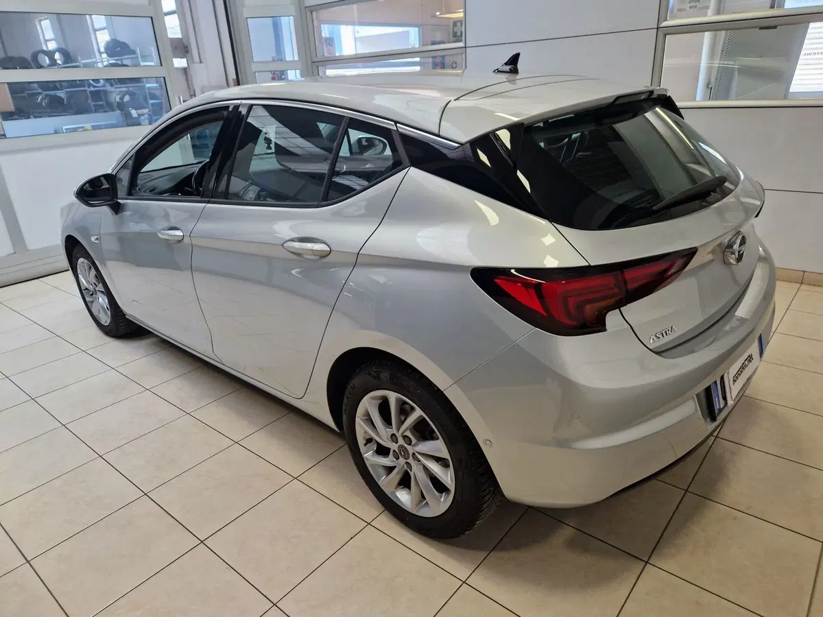 Opel Astra usata a Varese (4)