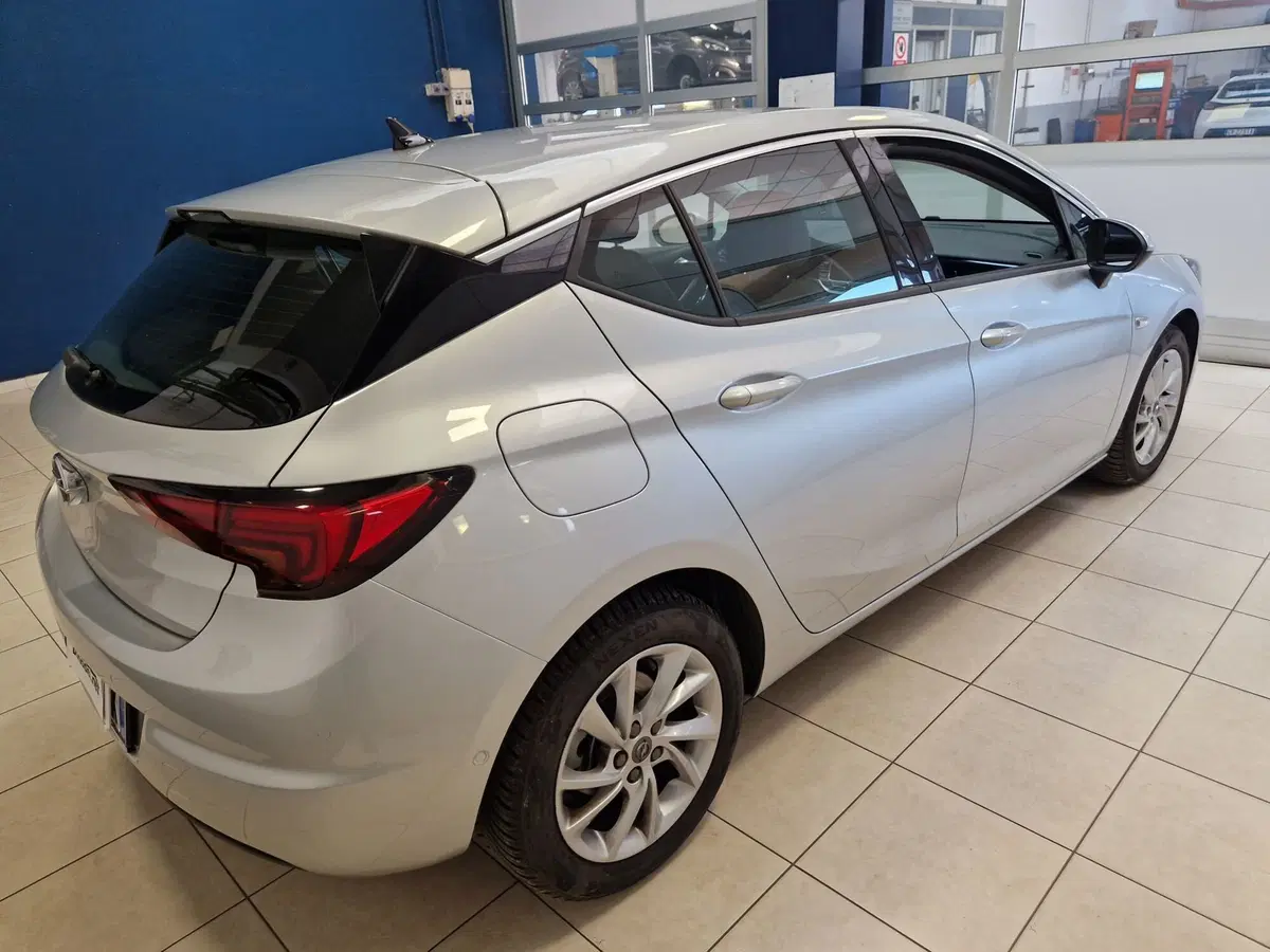 Opel Astra usata a Varese (6)