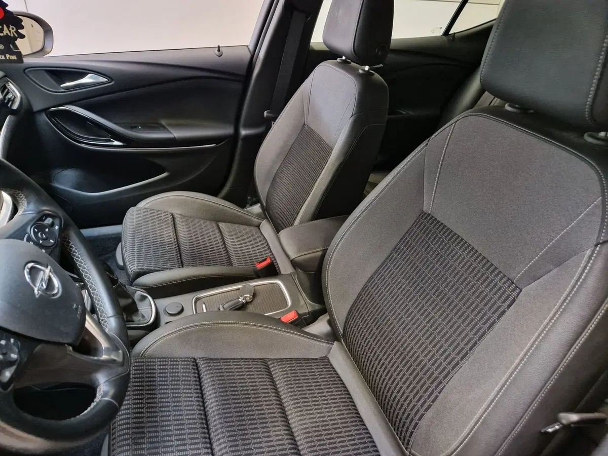 Opel Astra usata a Varese (9)