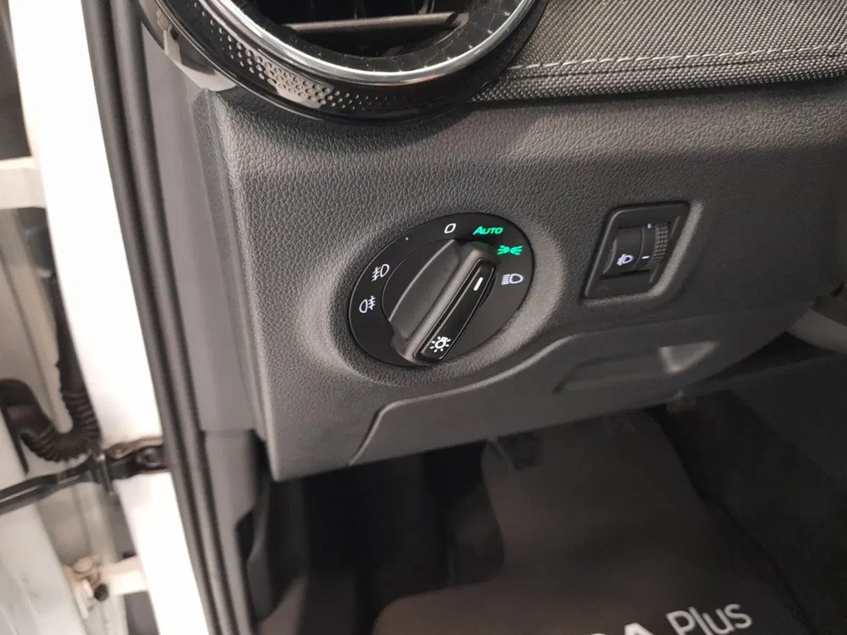 Skoda Fabia usata a Bologna (10)