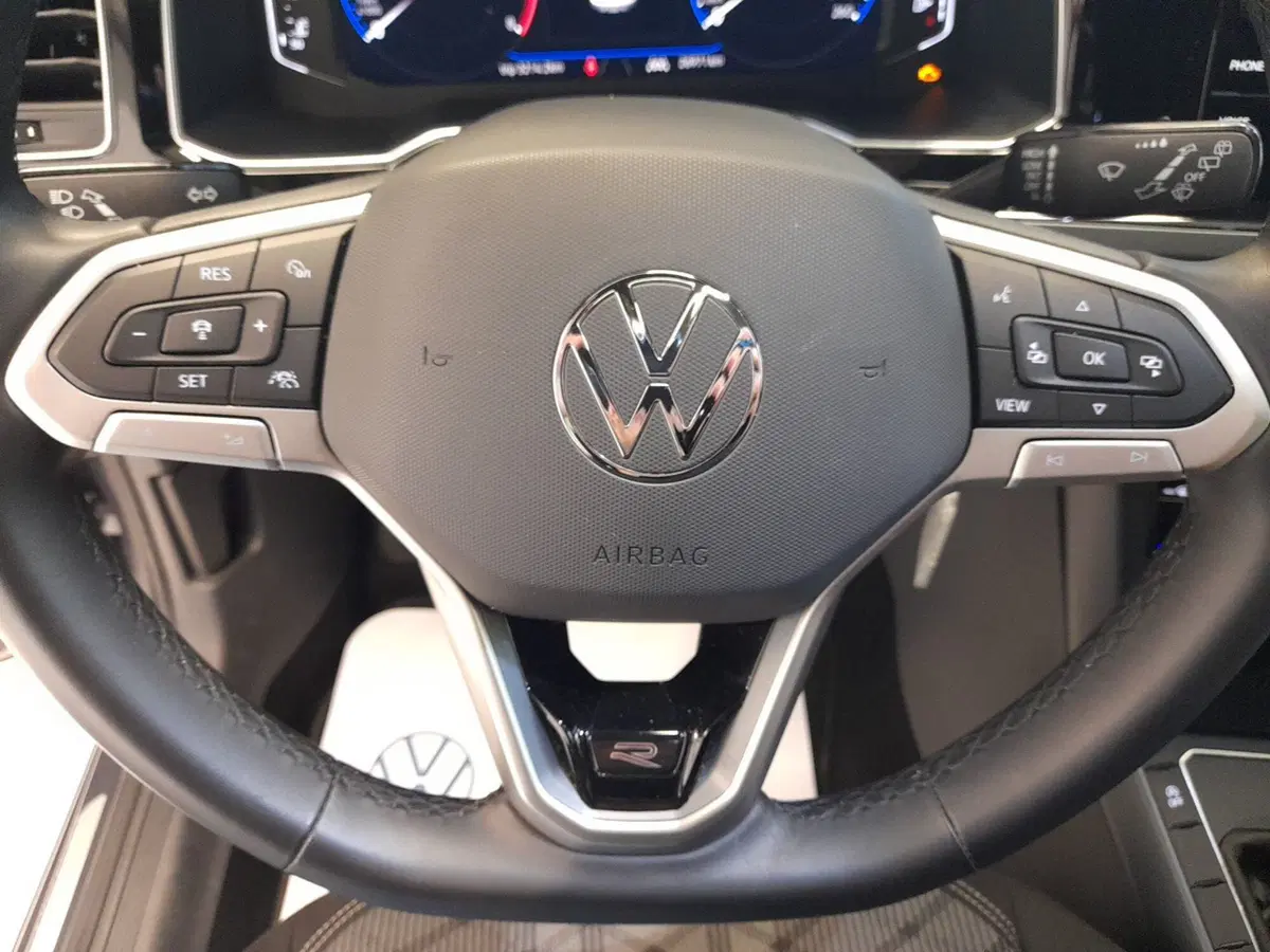 Volkswagen Taigo usata a Bologna (11)