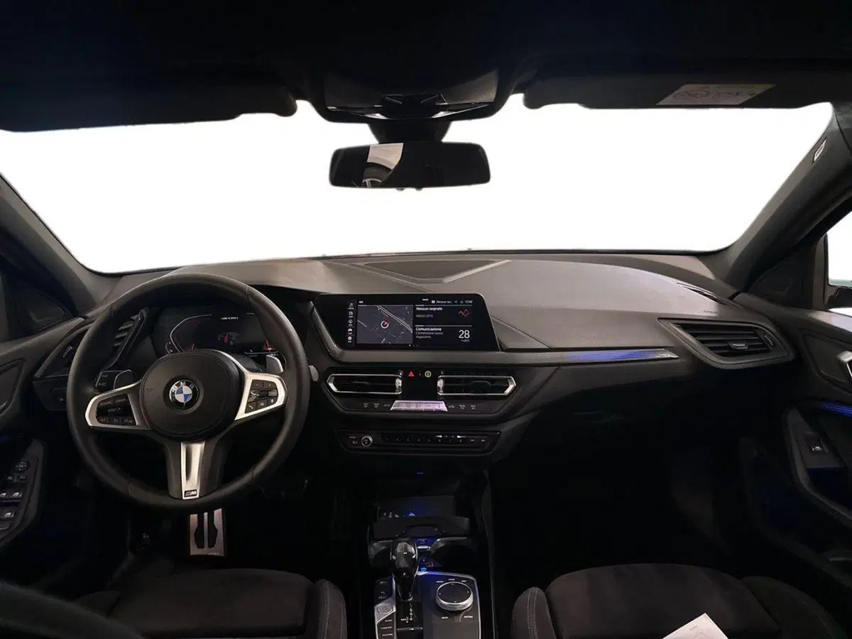BMW Serie 1 usata a Prato (11)