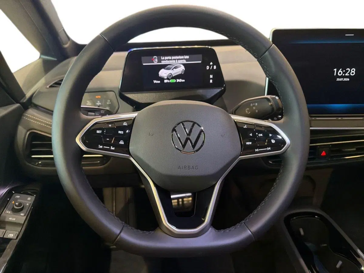 Volkswagen ID.3 nuova a Prato (10)