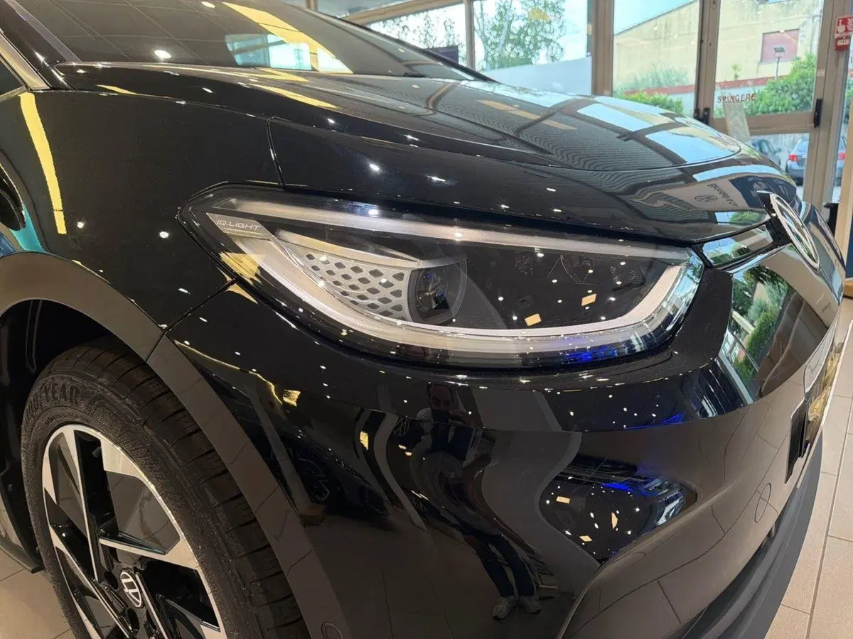 Volkswagen ID.3 nuova a Prato (7)