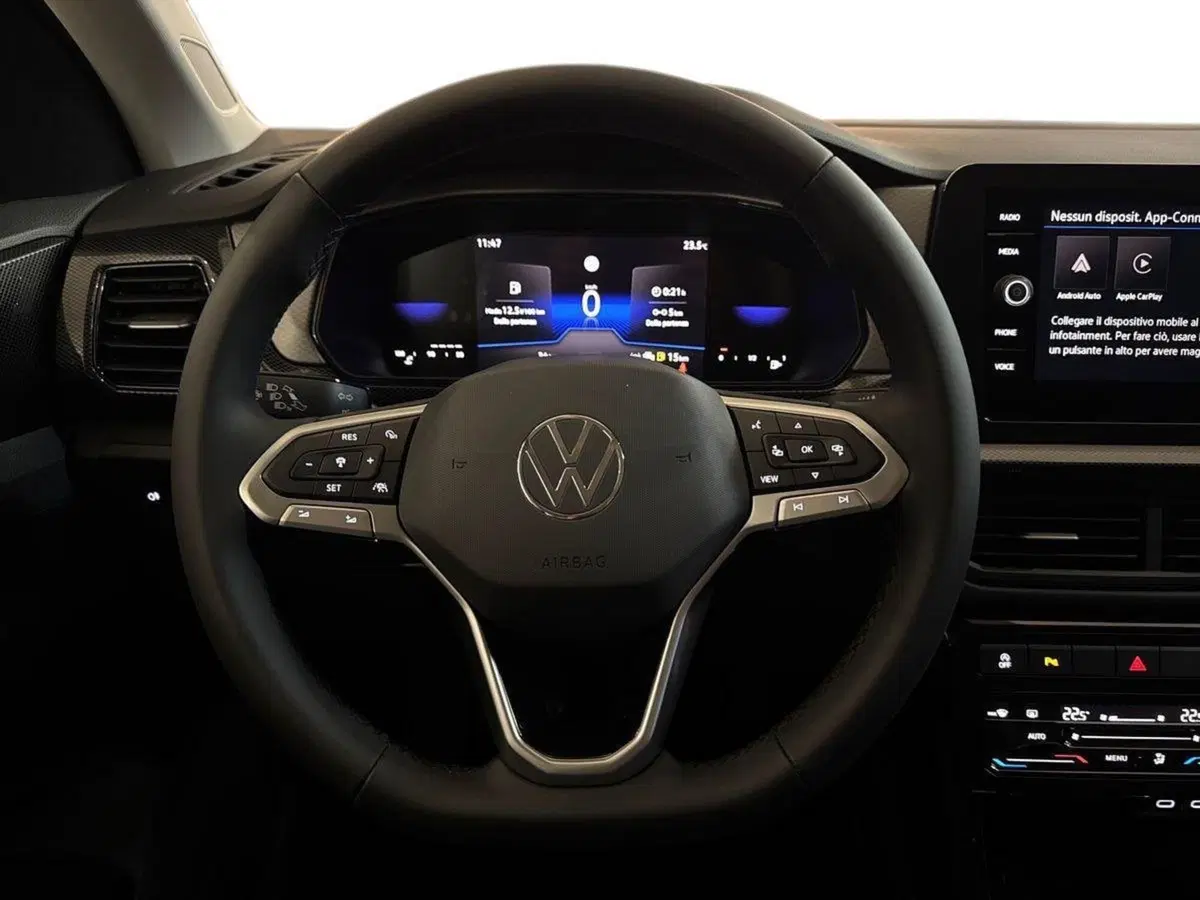 Volkswagen T-Cross nuova a Prato (10)
