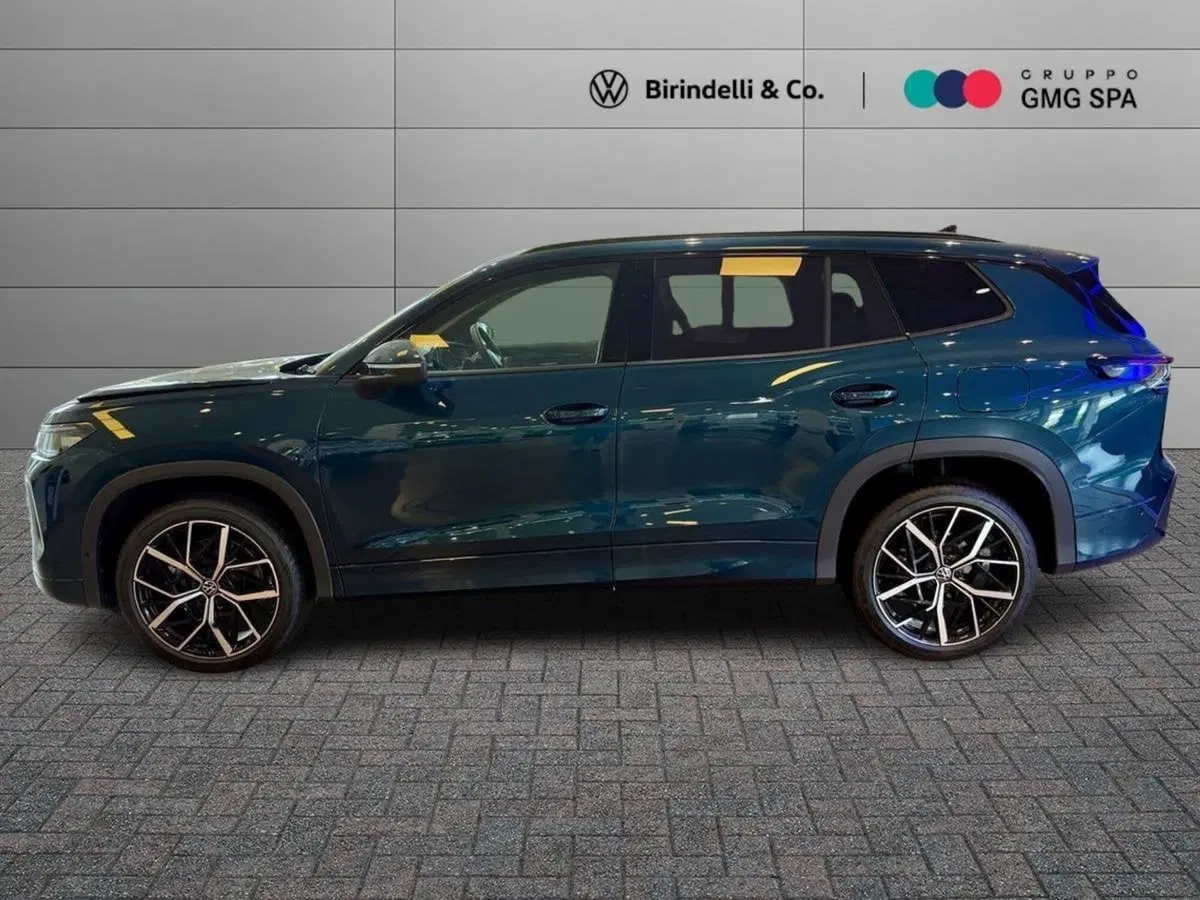 Volkswagen Tayron nuova a Prato (5)