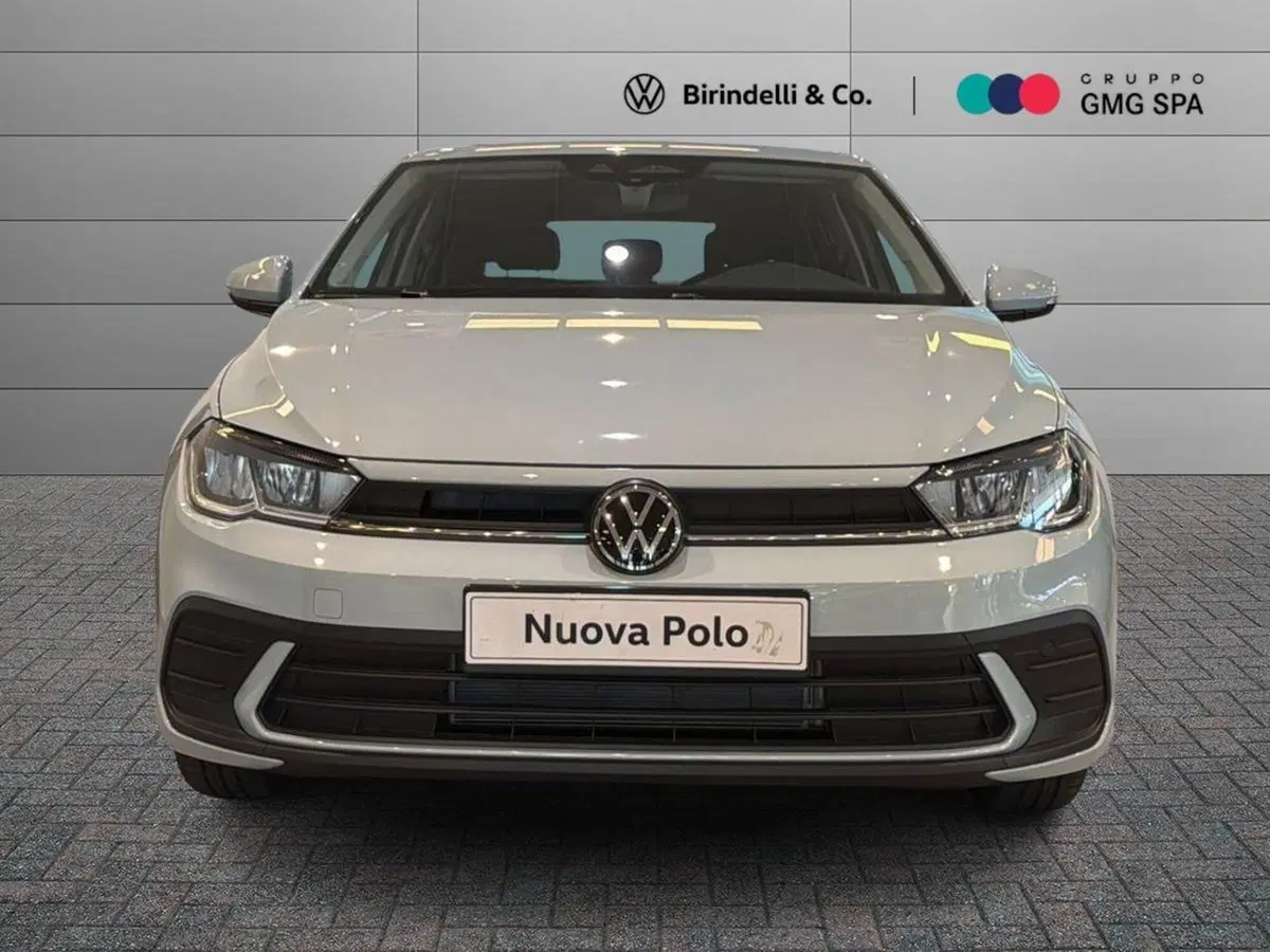 Volkswagen Polo nuova a Prato (2)