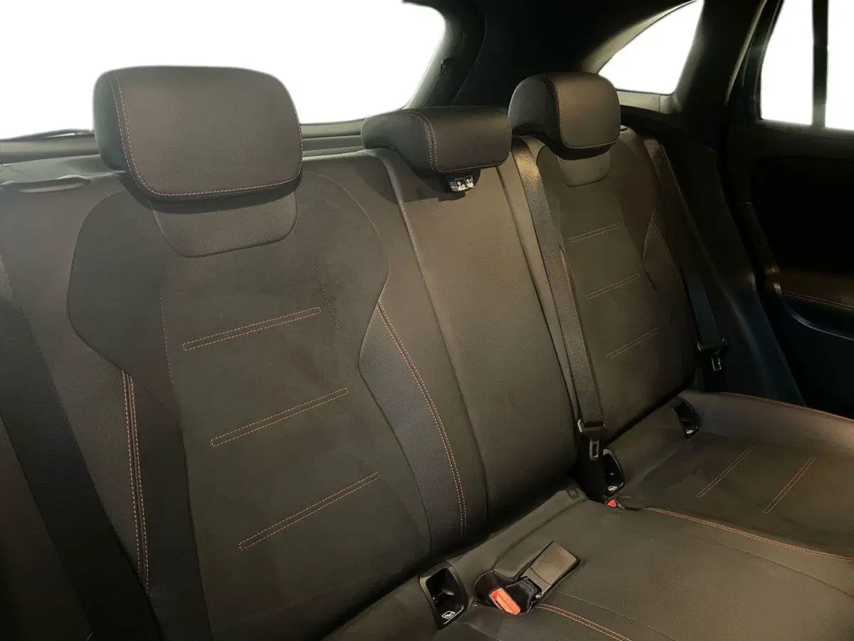 Mercedes-Benz GLA SUV usata a Firenze (16)