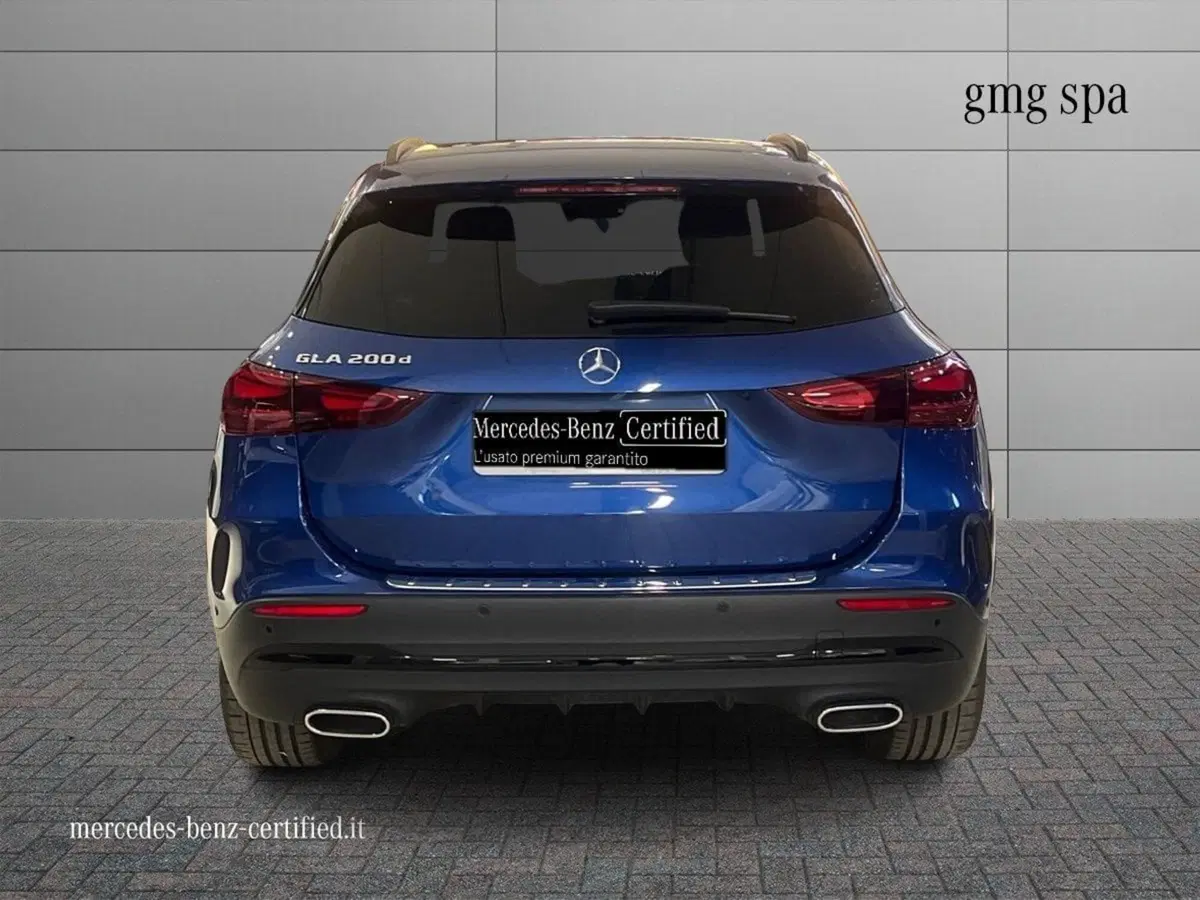 Mercedes-Benz GLA SUV usata a Firenze (4)