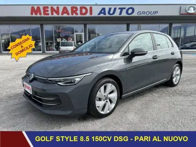 Volkswagen Golf 2.0 TDI 150 CV DSG 1st Edition Style del 2025 usata a Bernezzo