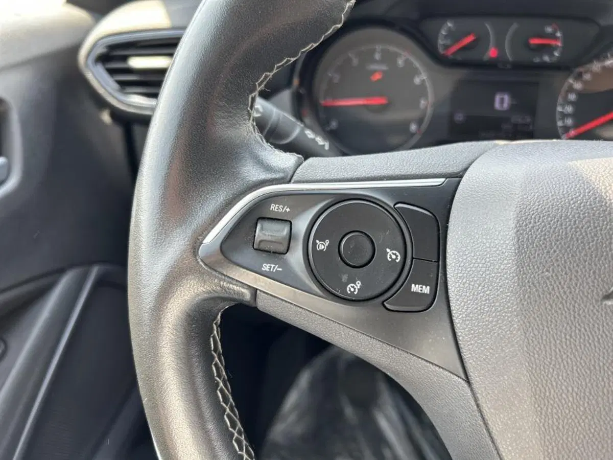Opel Crossland usata a Cuneo (19)