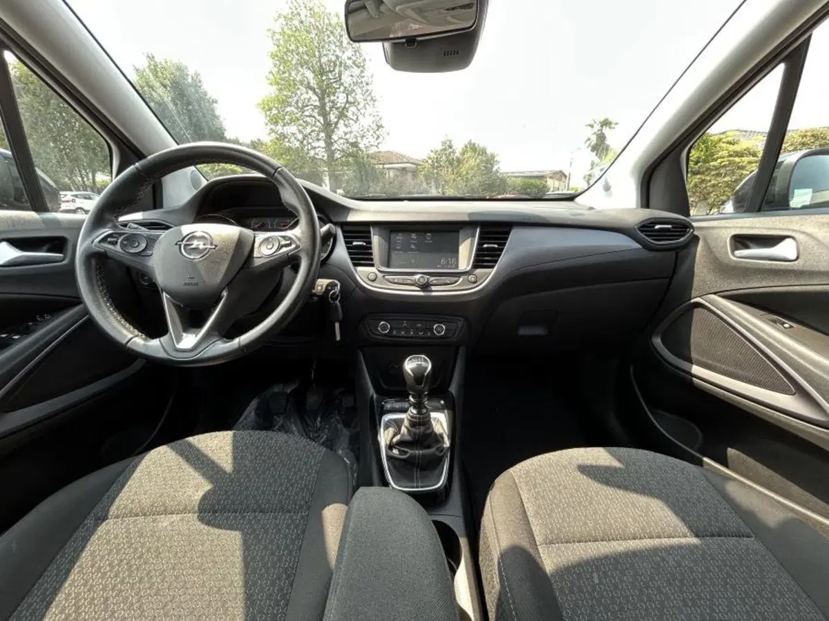 Opel Crossland usata a Cuneo (9)