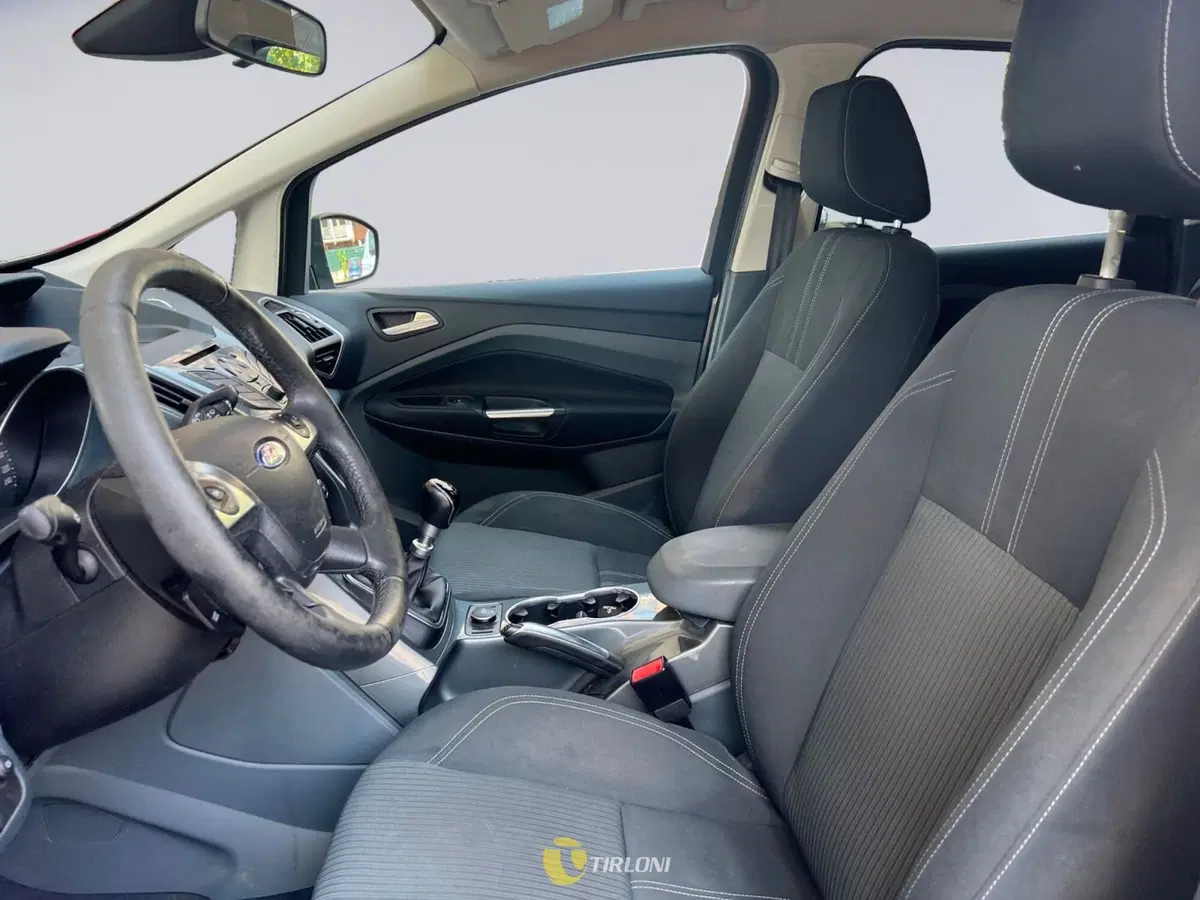 Ford C-Max usata a Milano (10)