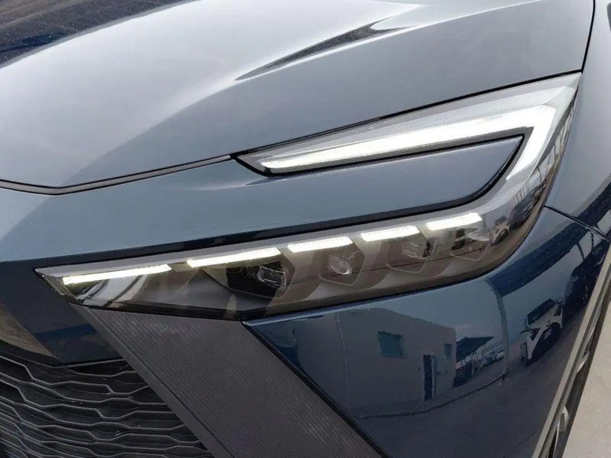 Toyota Toyota C-HR usata a Cagliari (12)