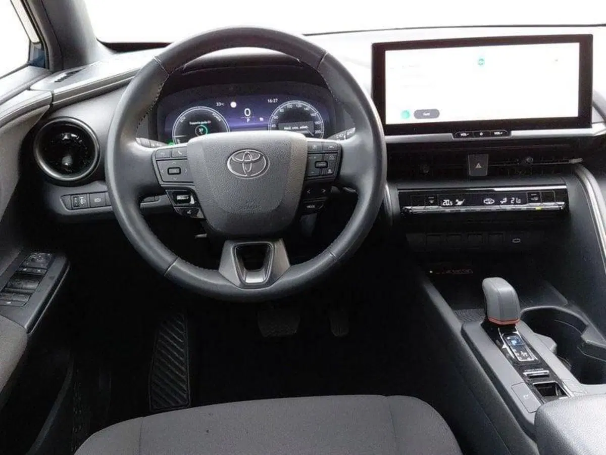 Toyota Toyota C-HR usata a Cagliari (8)