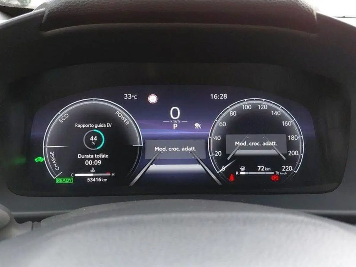 Toyota Toyota C-HR usata a Cagliari (9)