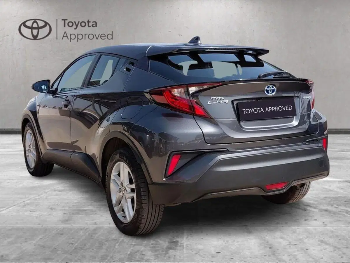 Toyota Toyota C-HR usata a Cagliari (4)