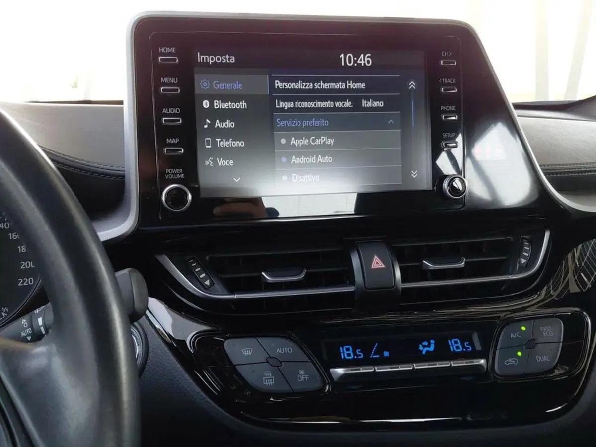 Toyota Toyota C-HR usata a Cagliari (9)
