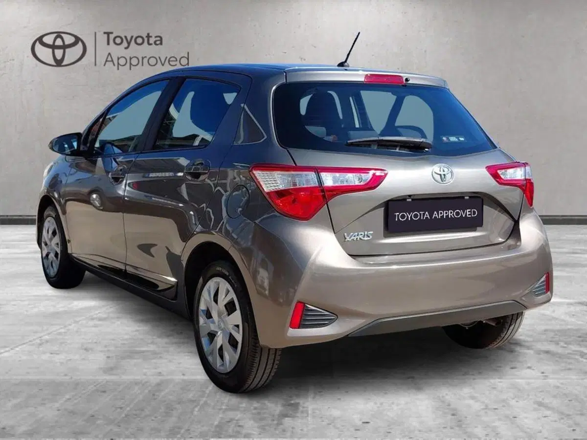 Toyota Yaris usata a Cagliari (4)