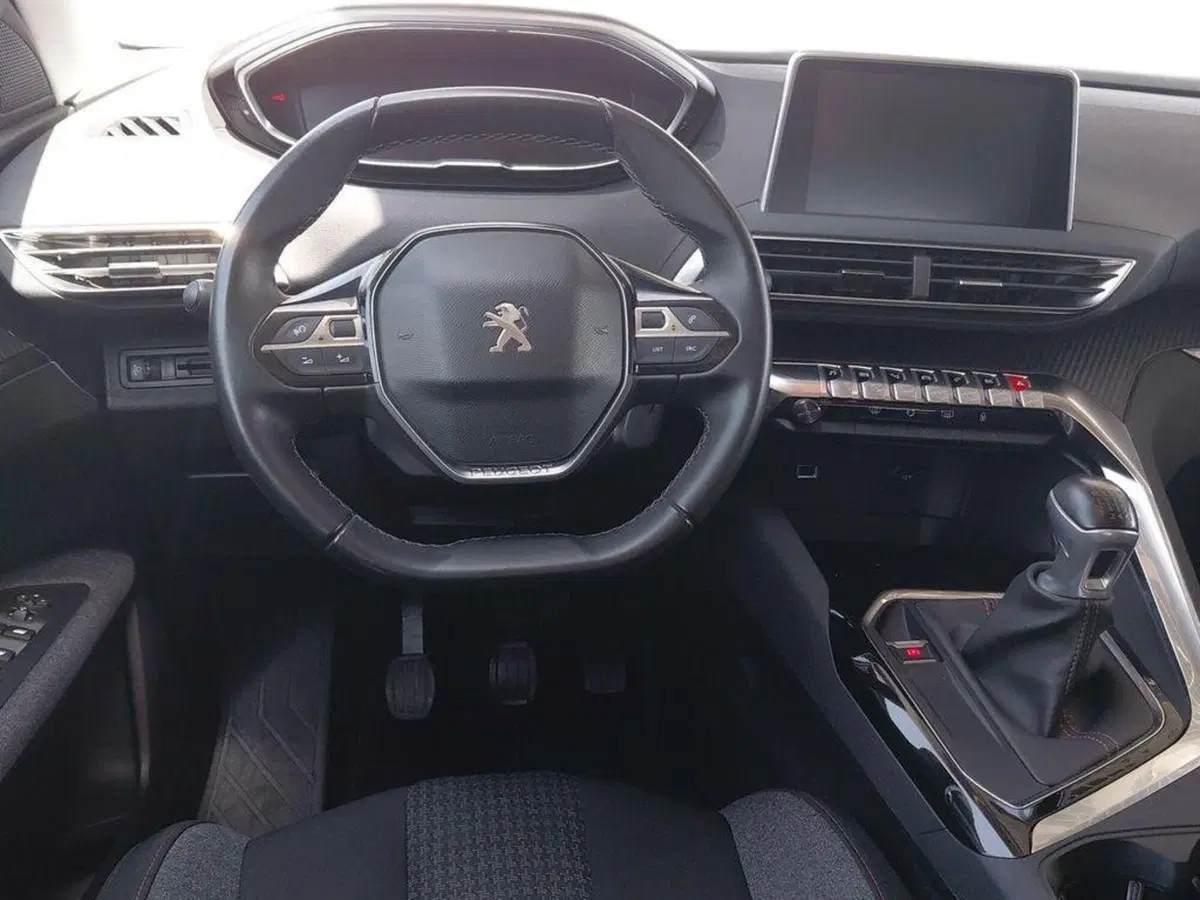 Peugeot 3008 usata a Cagliari (7)