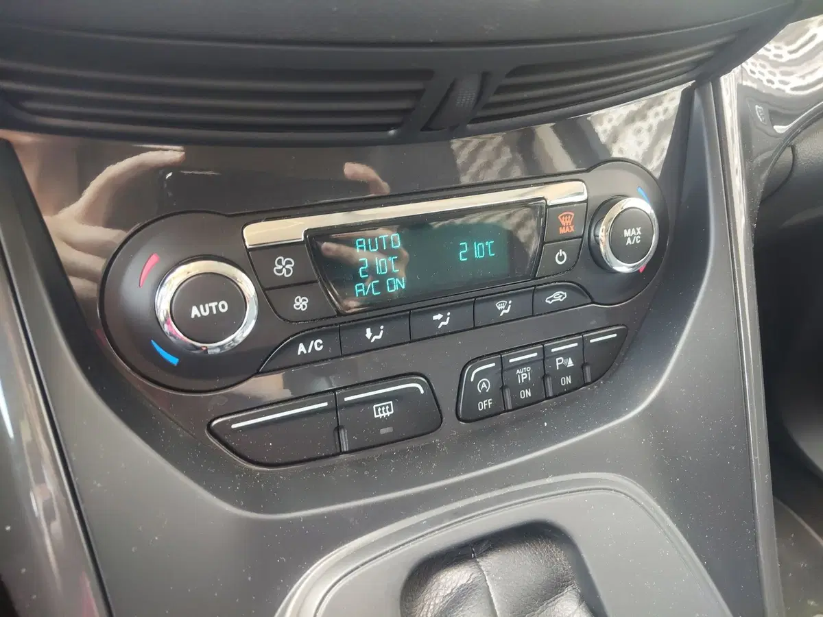 Ford Kuga usata a Modena (12)