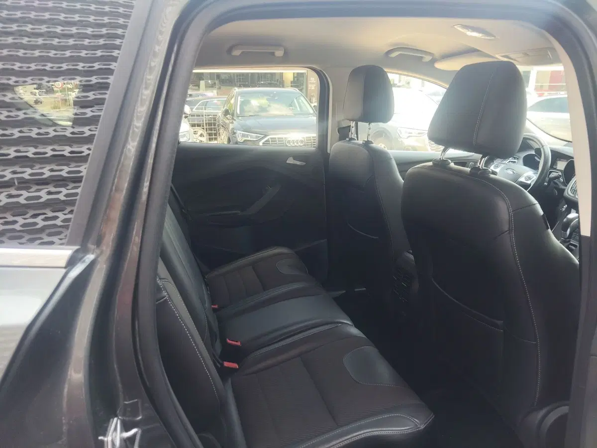 Ford Kuga usata a Modena (18)