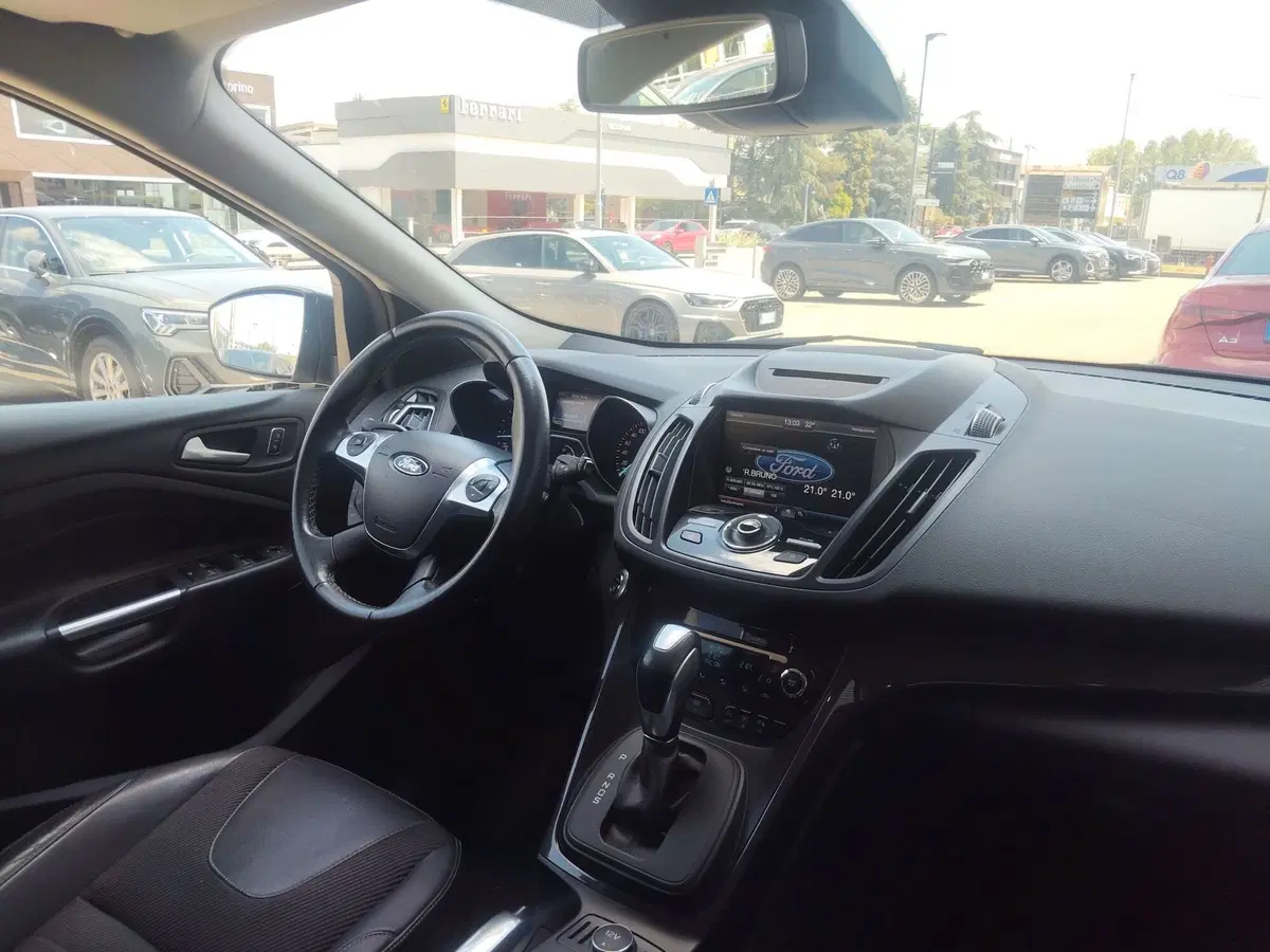 Ford Kuga usata a Modena (8)