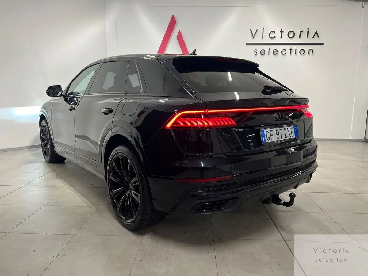 Audi Q8 Sportback usata a Brescia (5)