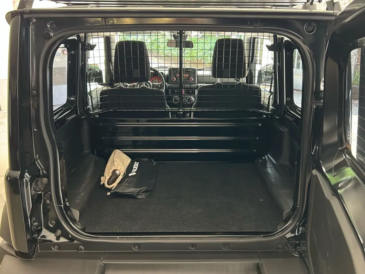 Suzuki Jimny usata a Vercelli (16)