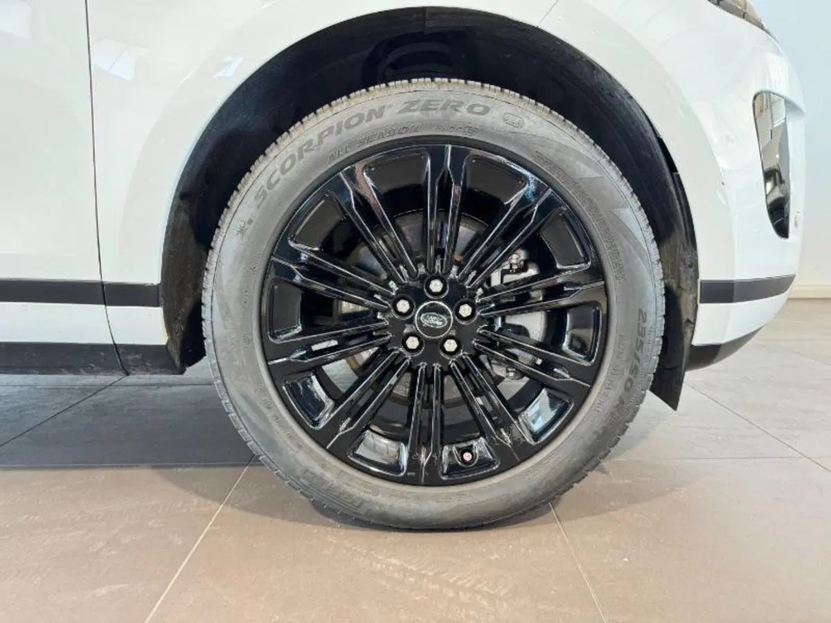 Land Rover Range Rover Evoque usata a Venezia (11)