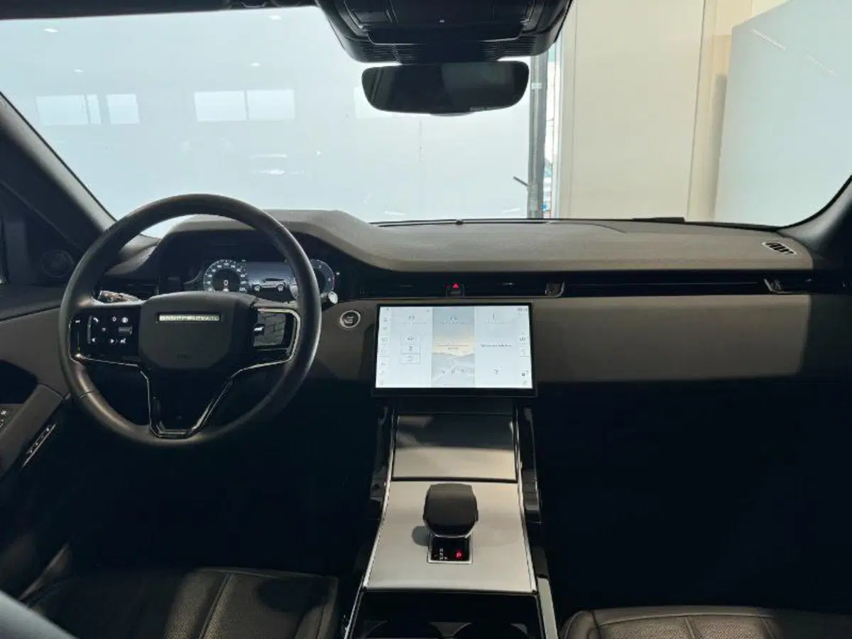 Land Rover Range Rover Evoque usata a Venezia (17)