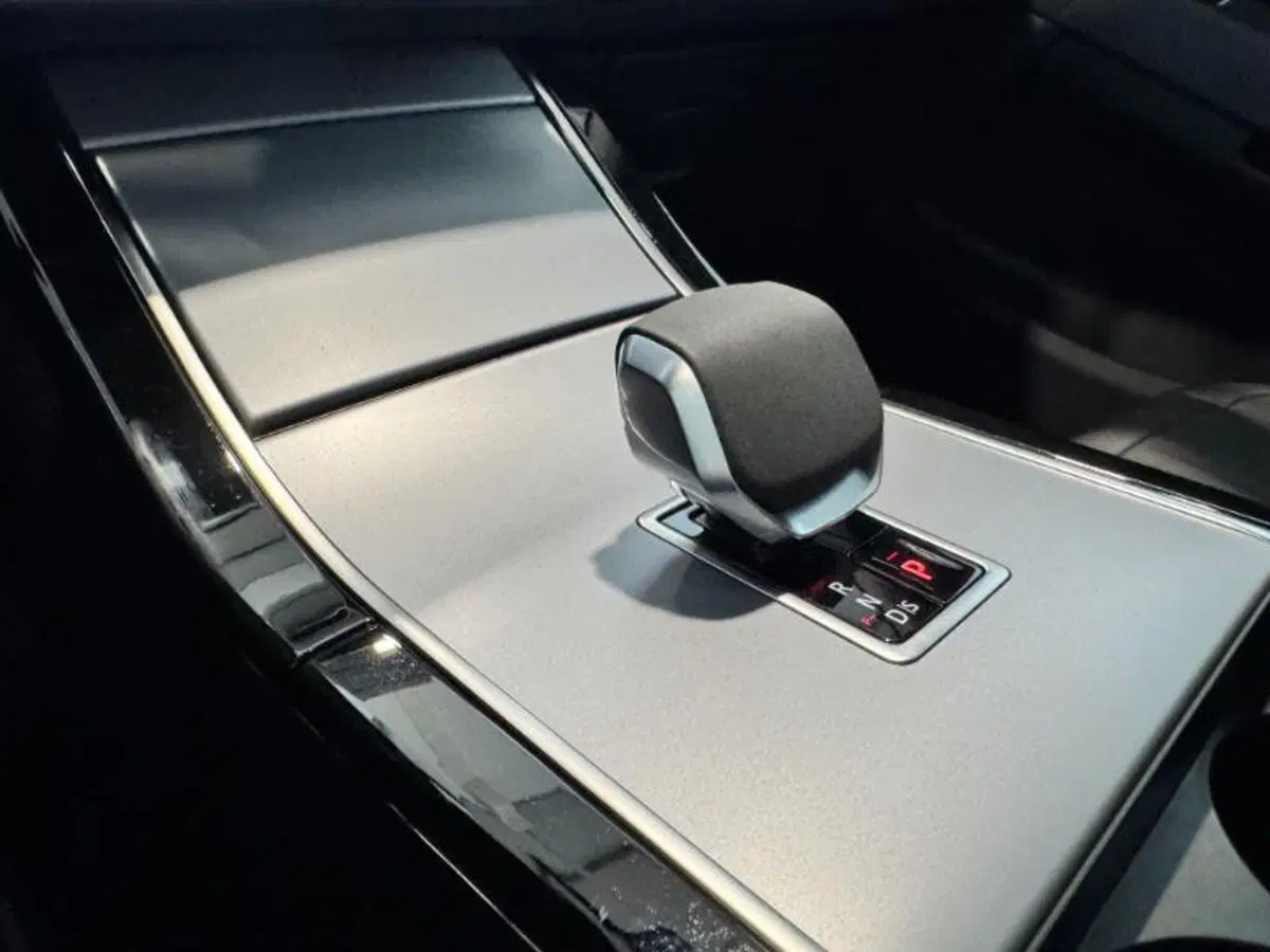 Land Rover Range Rover Evoque usata a Venezia (20)