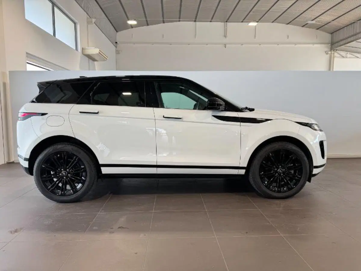 Land Rover Range Rover Evoque usata a Venezia (6)