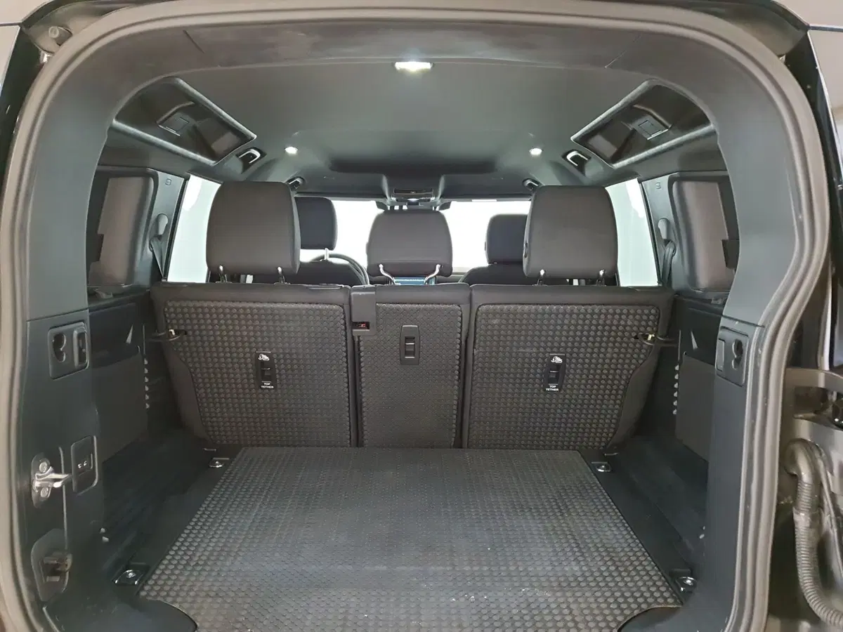 Land Rover Defender usata a Monza e Brianza (11)