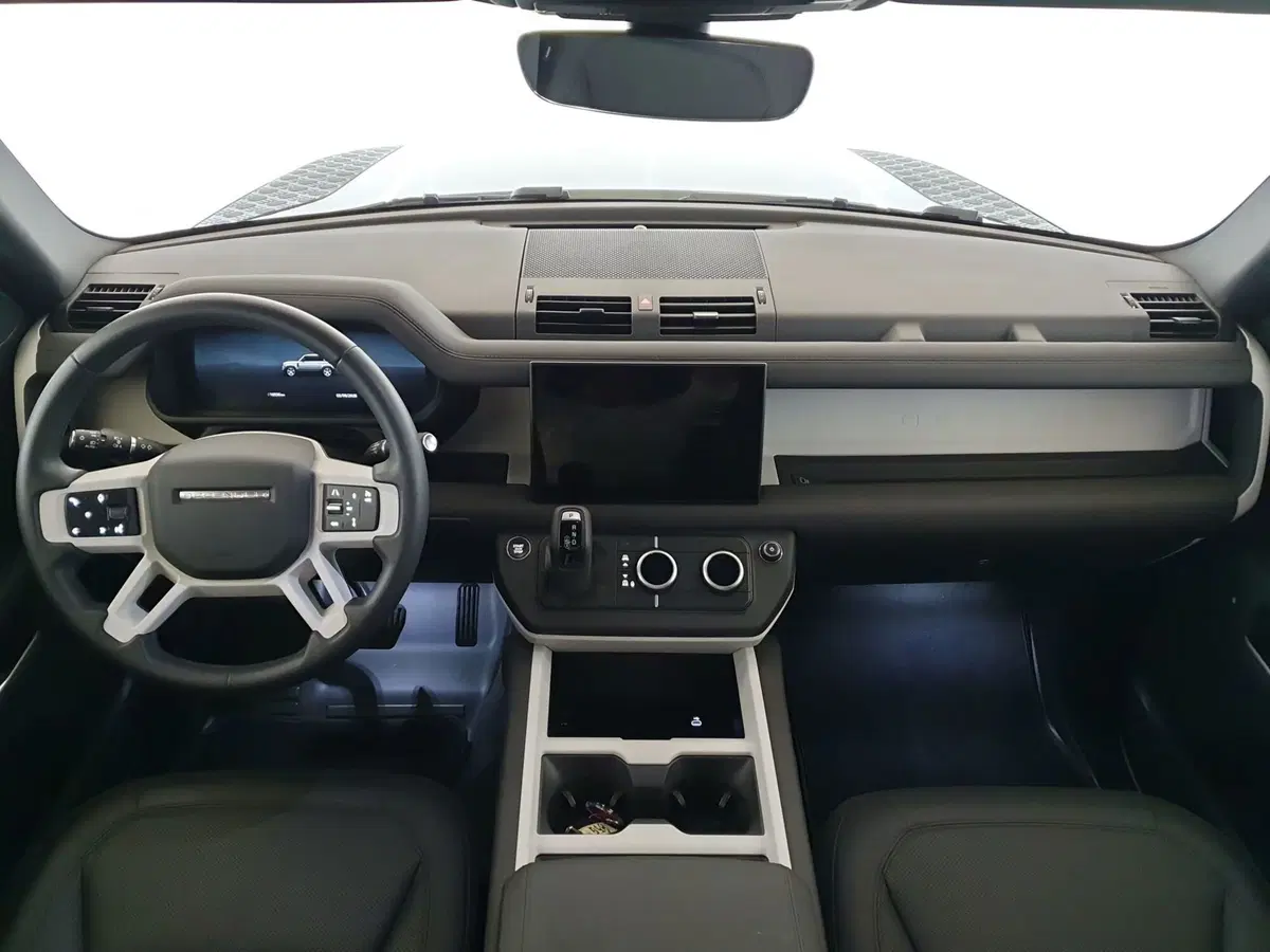Land Rover Defender usata a Monza e Brianza (4)