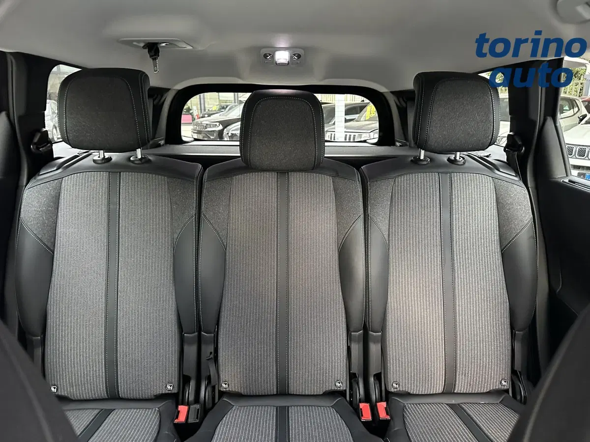 Peugeot 5008 usata a Torino (13)