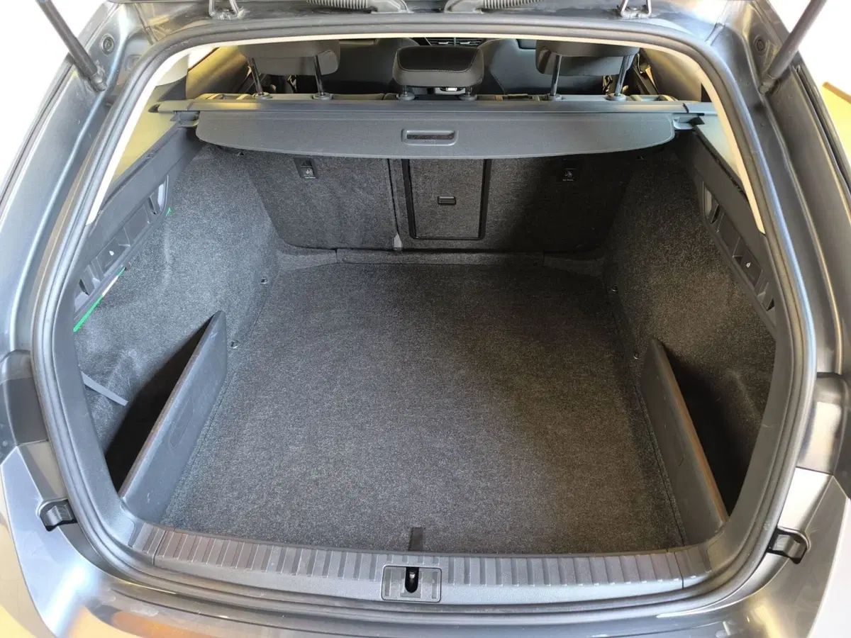 Skoda Octavia Station Wagon usata a Udine (15)