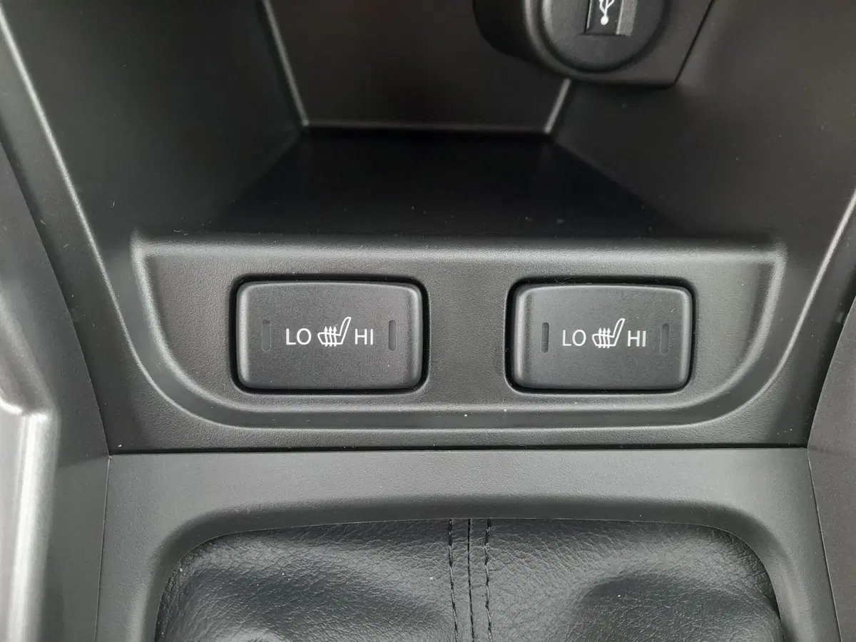 Suzuki S-Cross nuova a L'Aquila (10)