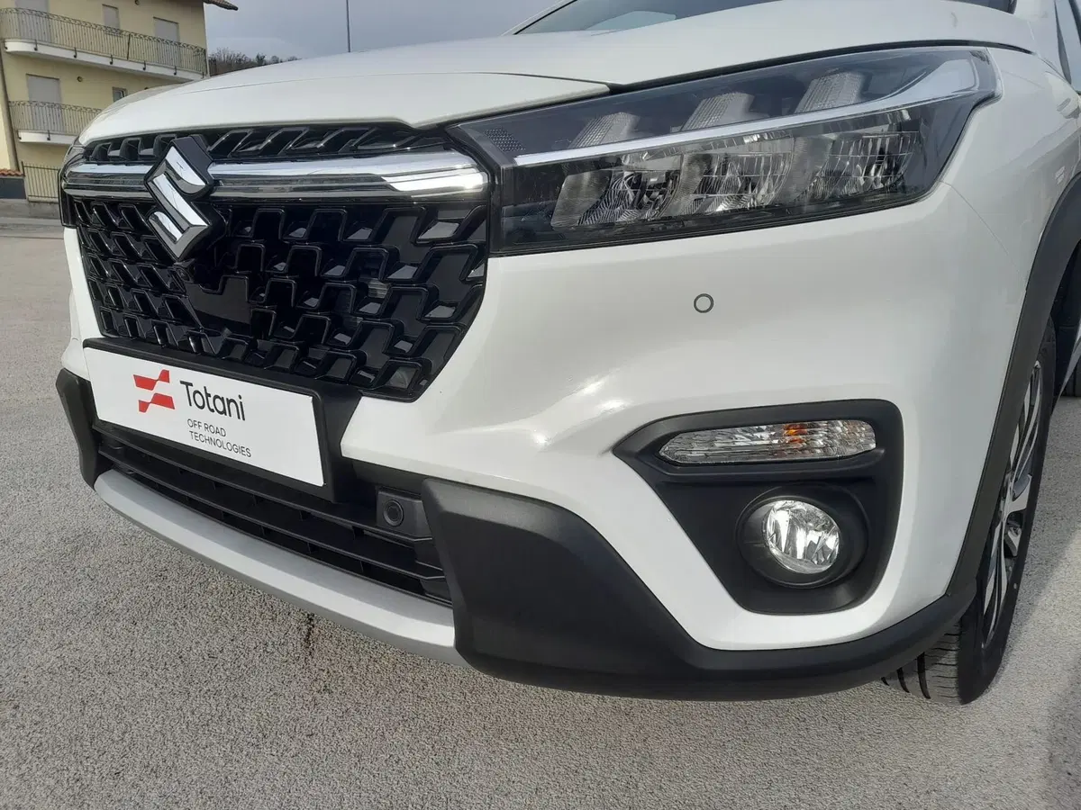Suzuki S-Cross nuova a L'Aquila (18)